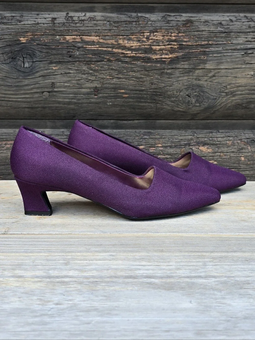 Mootsies Tootsies Siren 90s Office Siren Plum Purple Kitten Heel Pumps 6.5M
